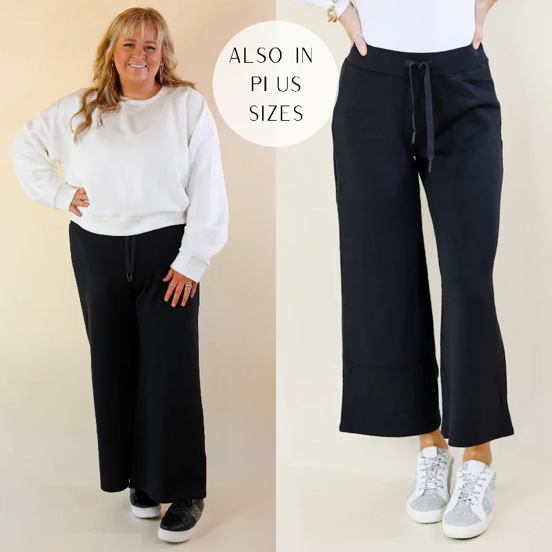 SPANX | AirEssentials Cropped Wide Leg Pants in Black