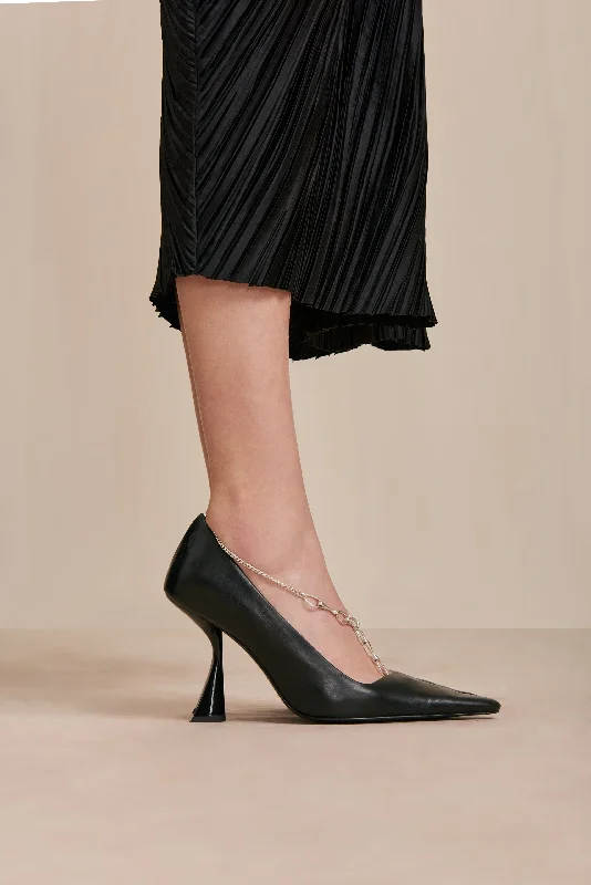 DIONNE PUMP - BLACK