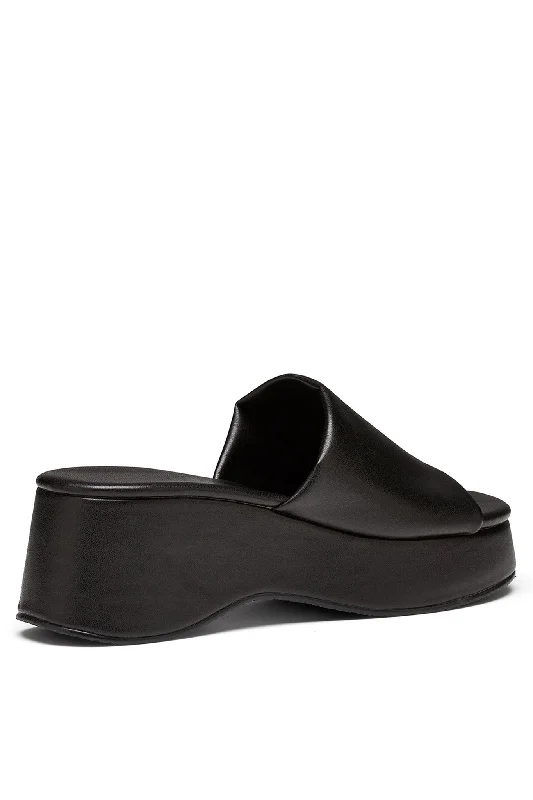 THERAPY Cindy Sandal Black