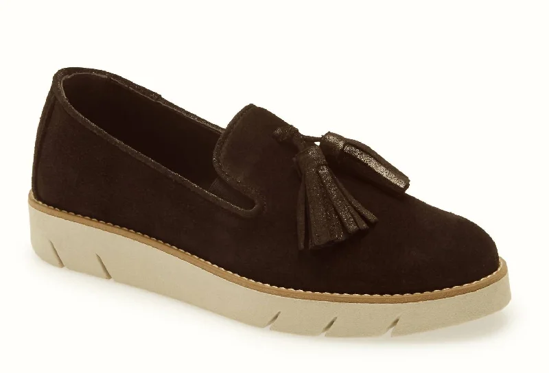 Women's Traveler Too Suede Loafer In Brown